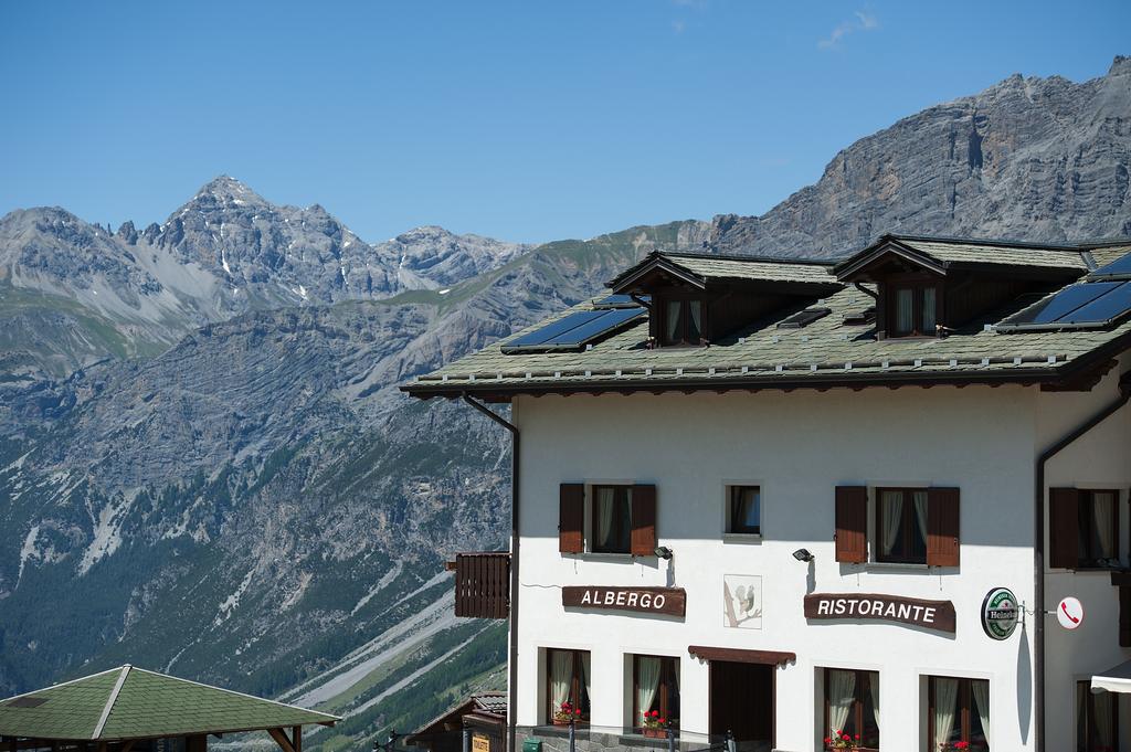 Hotel Gallo Cedrone Valdisotto Exteriér fotografie